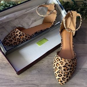 Refresh Shilla-03 Leopard flats size 7